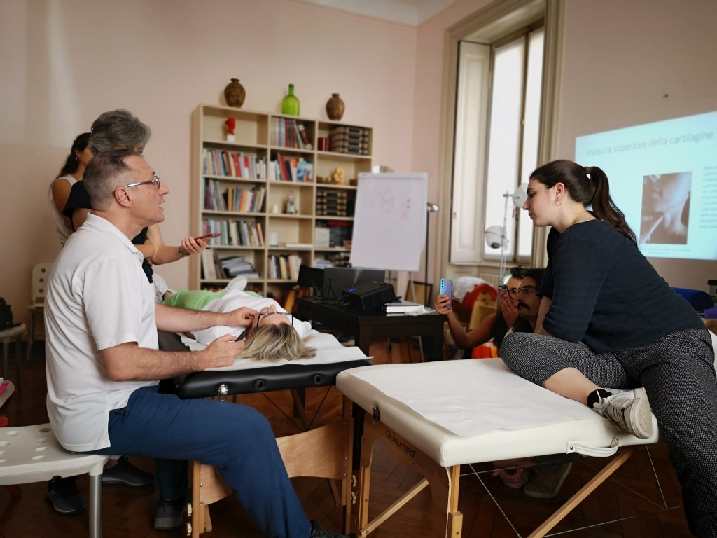 Manual skill Mauro Banfi Fabiana Nisoli